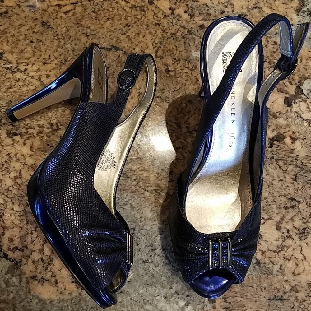 💕Anne Klein* Heels